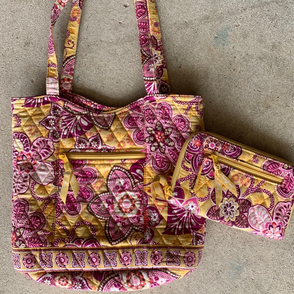 Bali Gold Vera Bradley purse with matching wallet